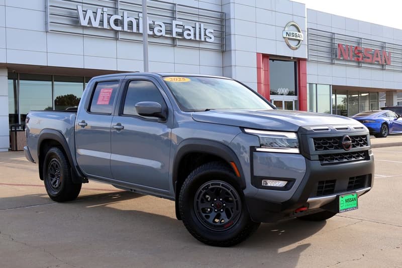 2025 Nissan Frontier